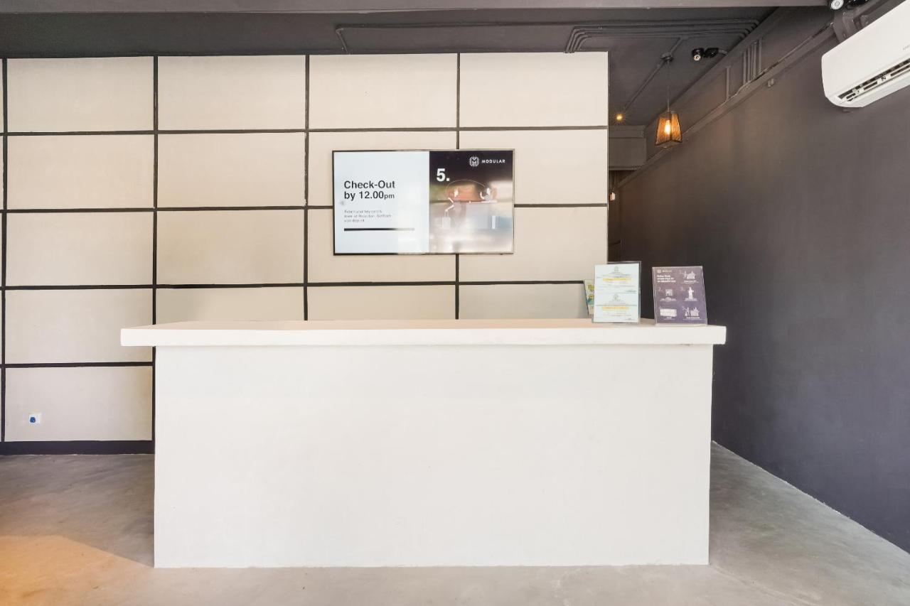 Oyo 89635 Modular Langkawi Capsule Hotel Padang Mat Sirat Экстерьер фото